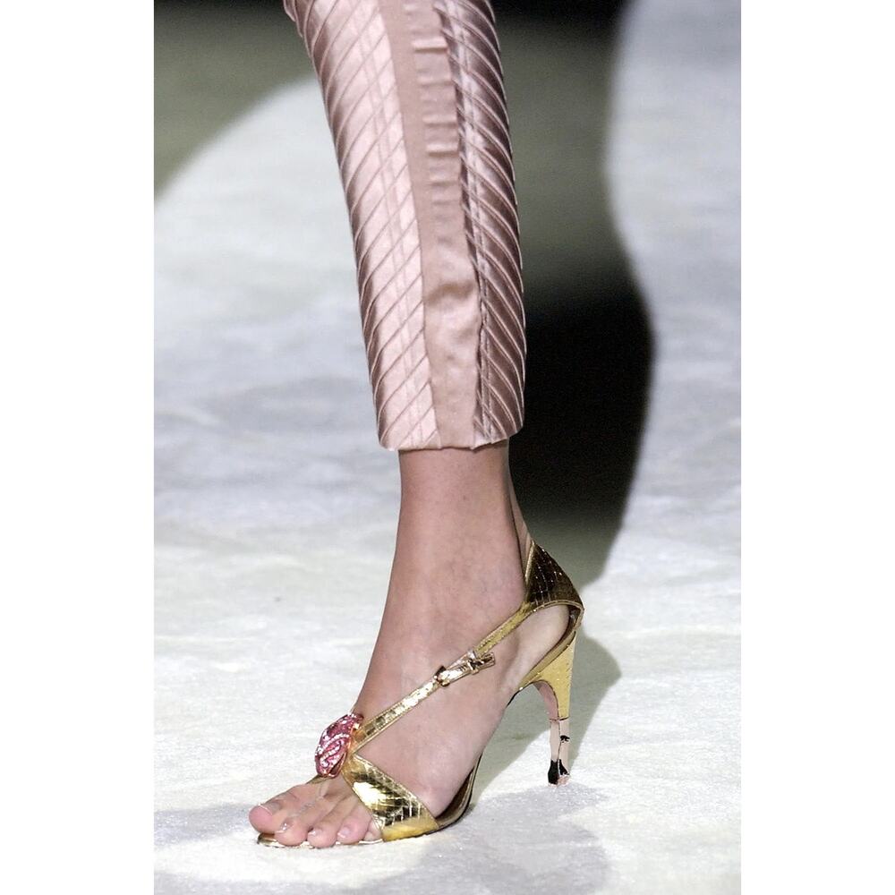 Gucci 2004 Tom Ford Black Python Snakeskin Serpent Head Bamboo Heel Sandals US 6 - Picture 4 of 15